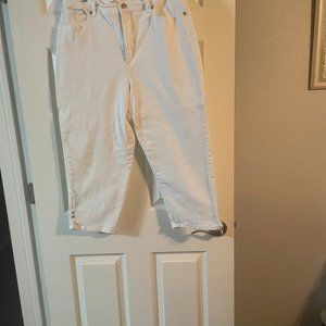 Gloria Vanderbilt Amanda Capri Jeans Stretch